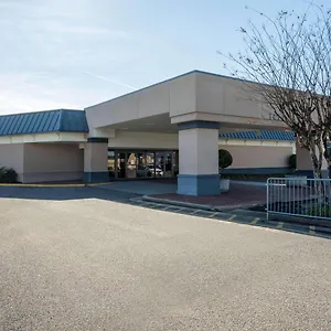 Travelodge By Wyndham Airport/graceland Memphis