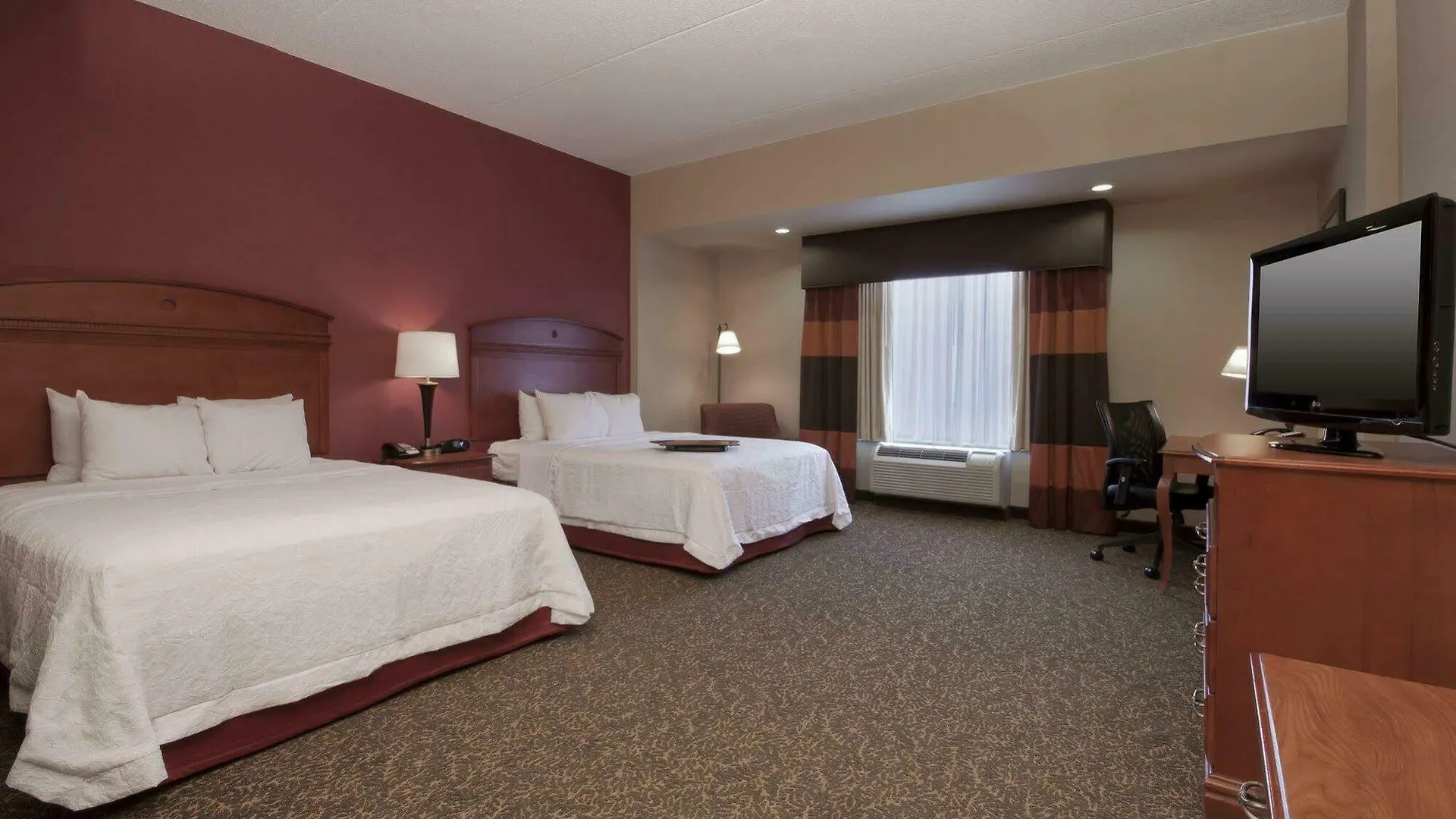 Hampton Inn & Suites Pittsburgh Downtown ארצות הברית